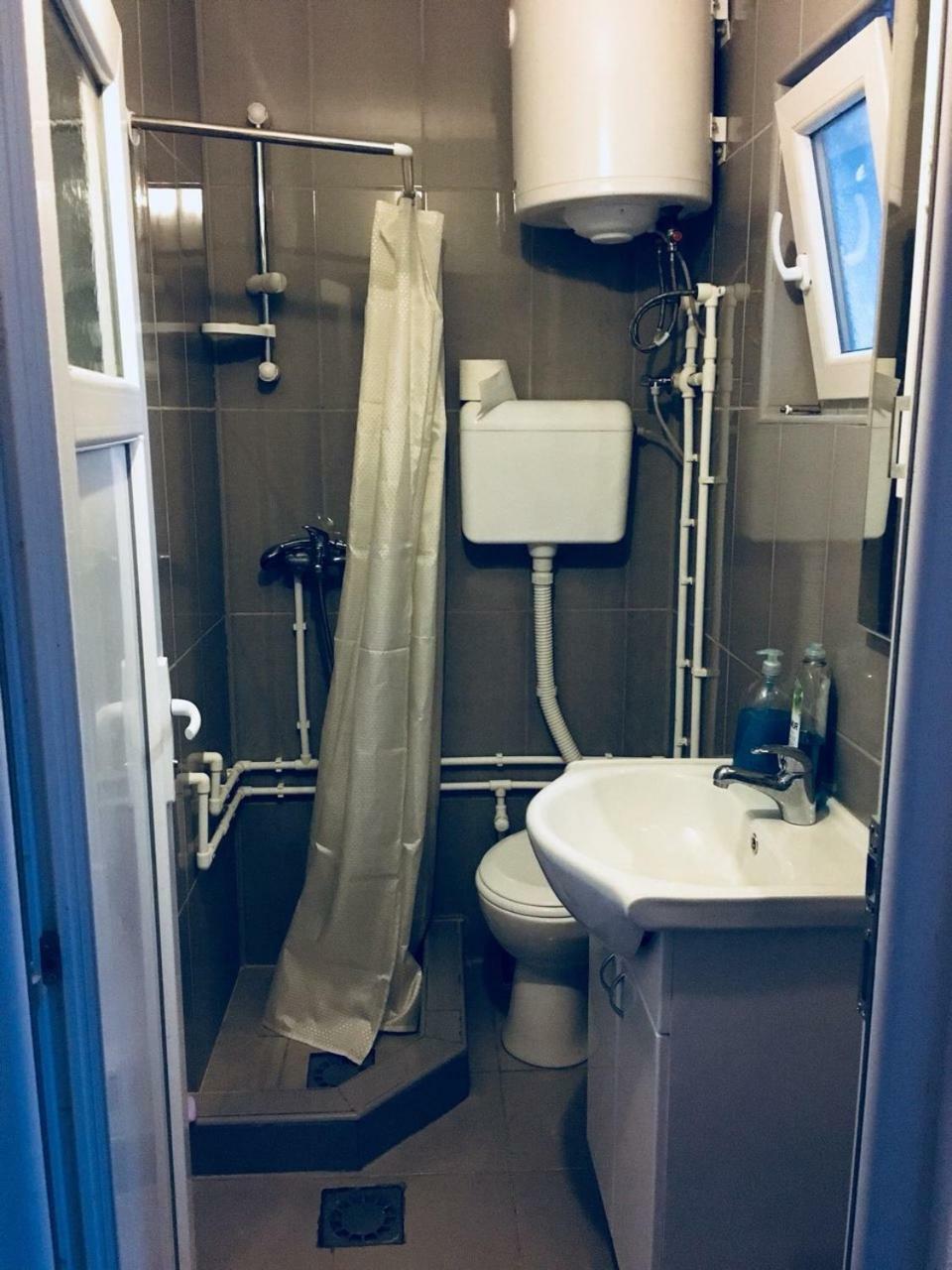 Apartmani ,,Bato,, 谢尼察 外观 照片